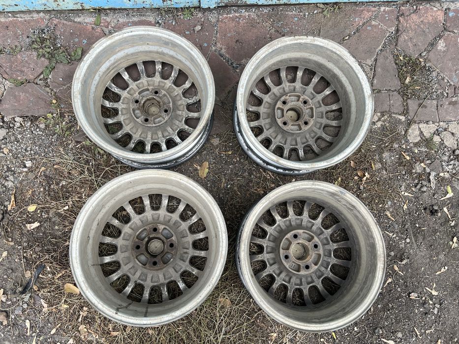 R15, от Фольксваген 4*100