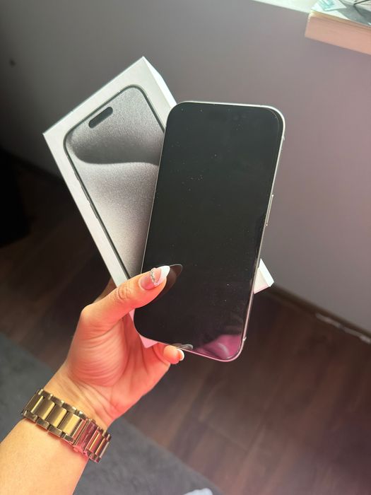 iPhone 15 pro 256