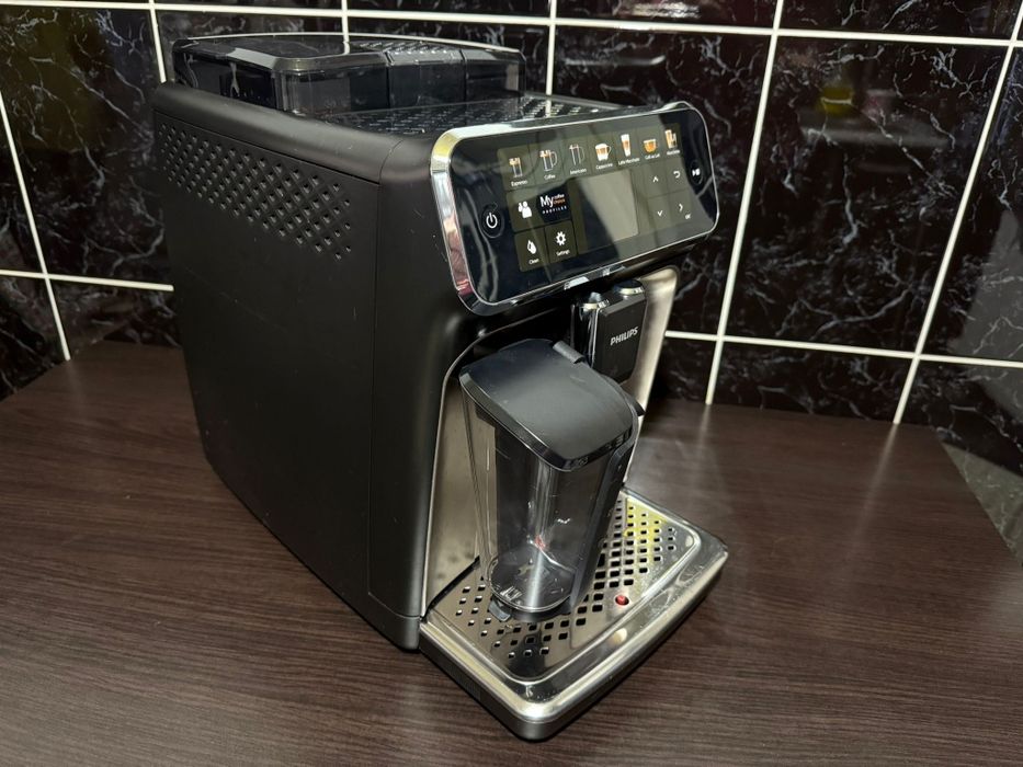 Philips 5400 Series LatteGo – Espressor automat