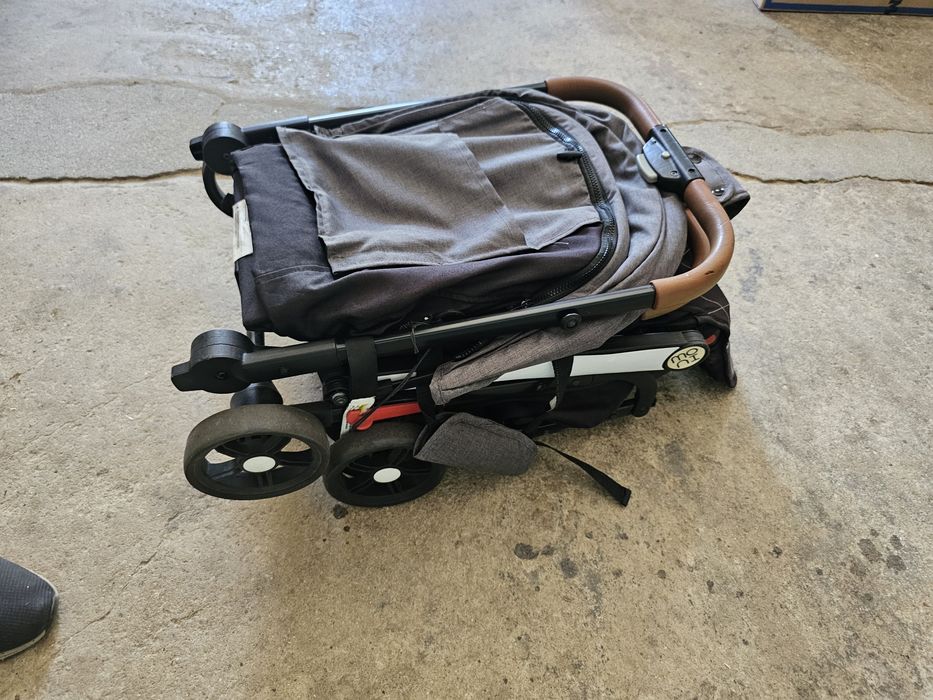 Cărucior voiaj copii