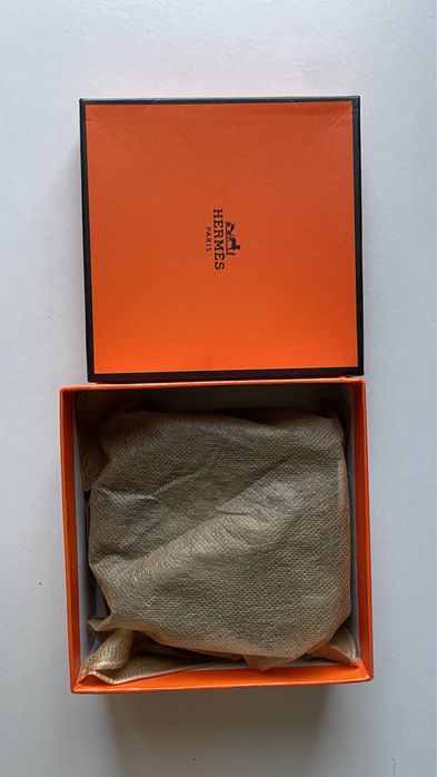 Curea Hermes barbati