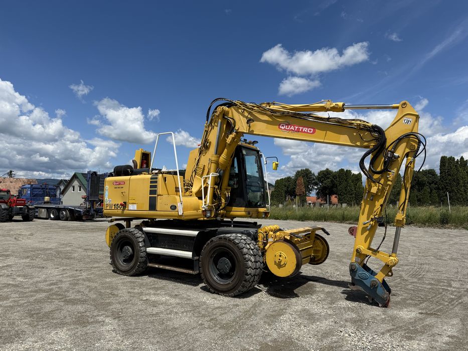 Excavator pe rotii Komatsu PW150-ES-6T Rail excavator
