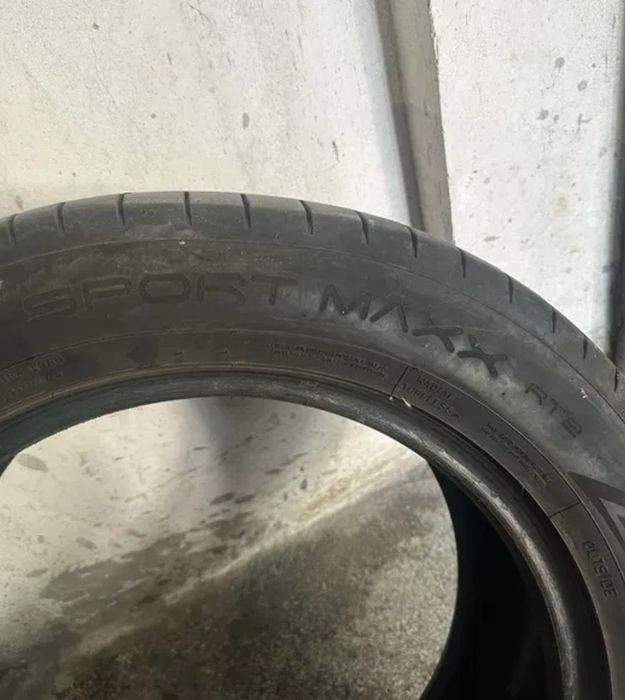 Dunlop Sport Maxx RT2 255/55/18