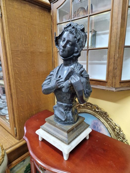 Уникален голям антикварен английски бронзов бюст