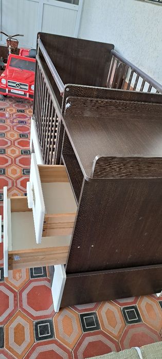 Детский Кровать  .