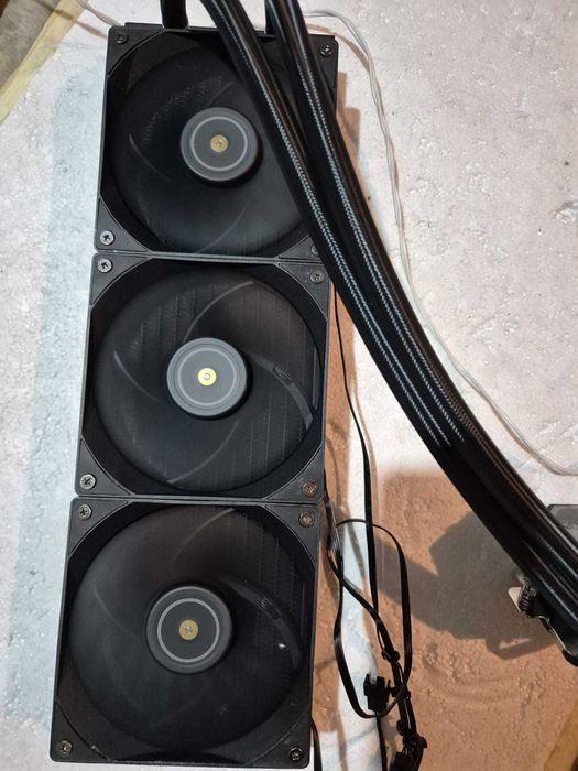 Cooler Procesor Lichid AIO Thermalright Frozen Prism 360 Black