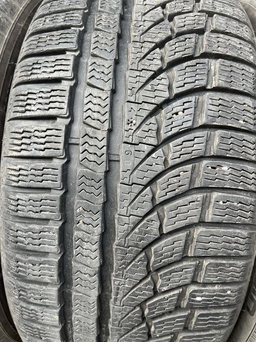 4 бр. зимни гуми 225/45/17 Nokian 7-7,5 mm DOT 1917