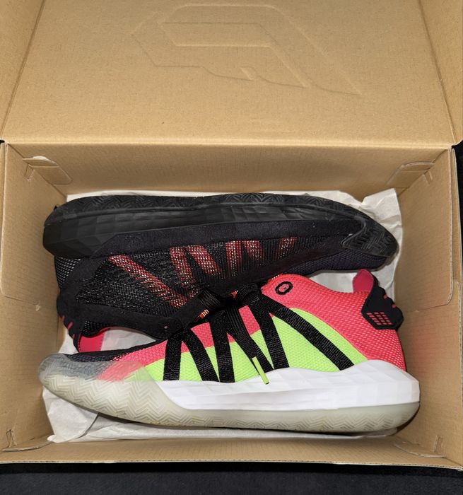 Incaltaminte Baschet Adidas Dame 6