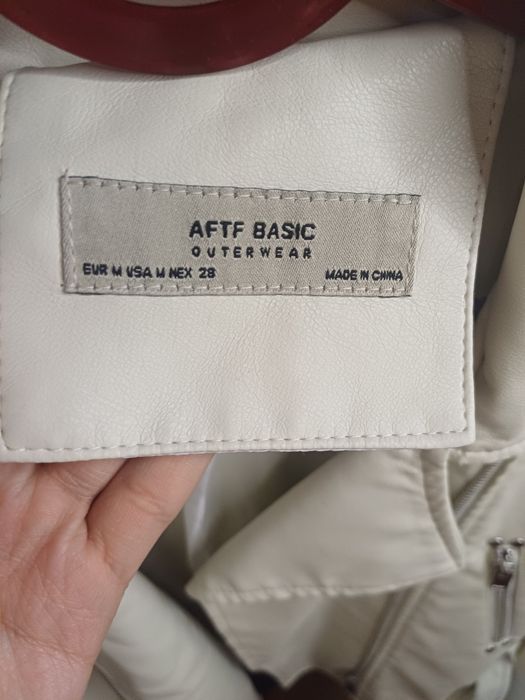 Kojiniy kurtka "kosuxa" xitoy fabrichniy