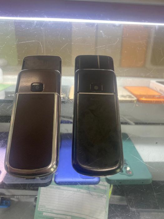 Nokia 8800 sapphire carbon