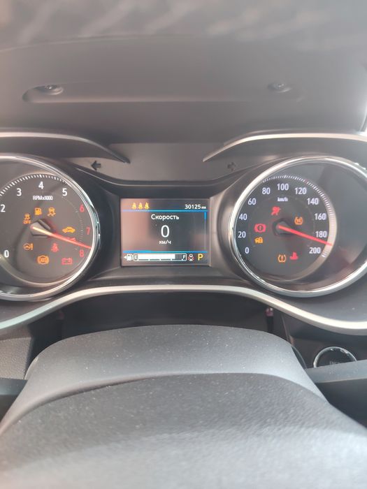 Tracker 2  premier plus 2025