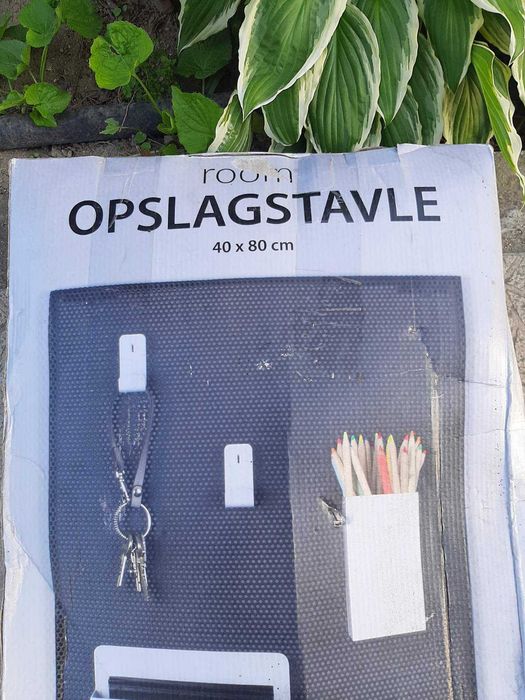 Метално табло за стена