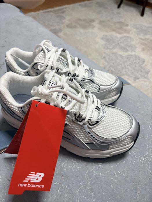 Продам новые красовки