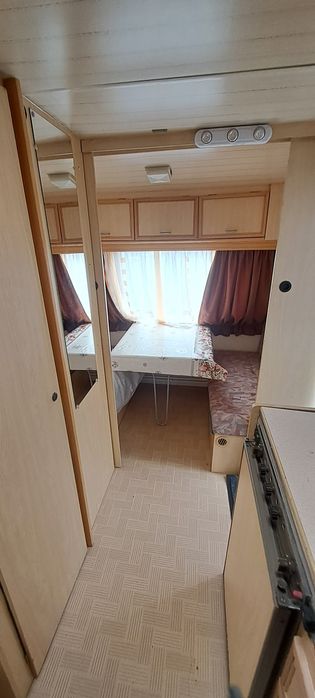 RULOTA DE inchiriat...4/5locuri  668kg,carnet cat.B