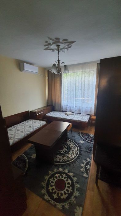 Дава се под наем Тристаен апартамент в Варна, Чайка - 80 кв.м за 459 € - Снимка #2