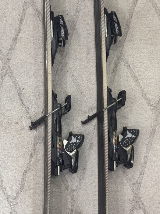 Schiuri atomic cu legaturi 170 cm