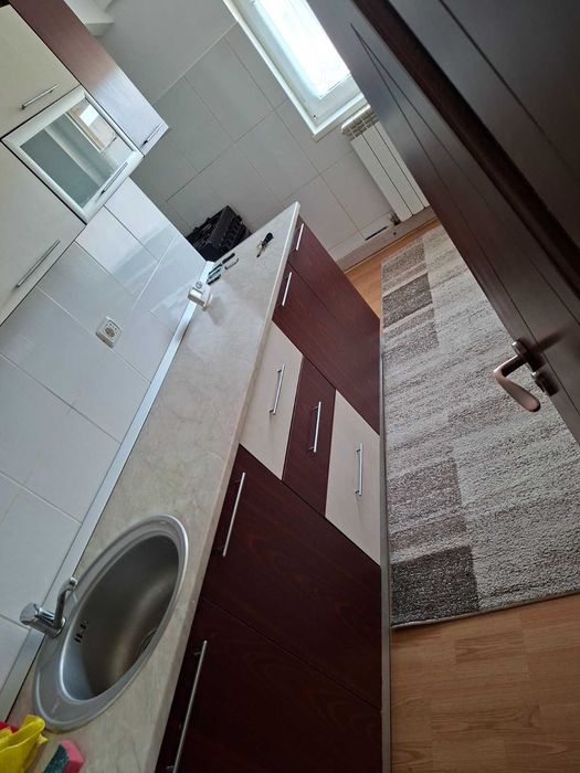 Inchiriez apartament fagaras