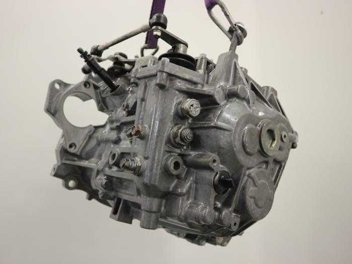 Cutie viteze Jeep Compass/Jeep Patriot 2.2 CRD; 6 Trepte; 4x4; 2010