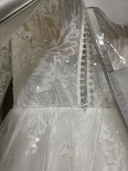 Продаю свадебное платье