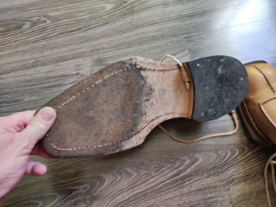 Pantofi eleganți Herold's,nr45, impecabili