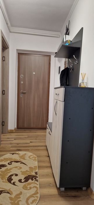 Proprietar închiriez apartament  3 camere mobilat și utilat ,zonă centrală în Cluj-napoca  pe str.  Horea.