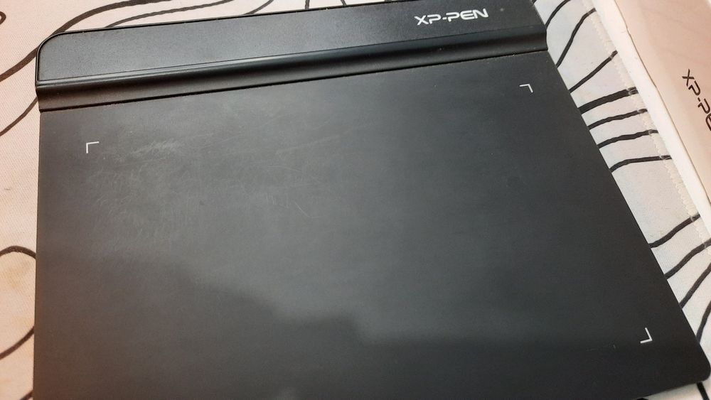 TABLETA GRAFICĂ XP-PEN G640

Tabletă grafică cu suprafață activă de 1