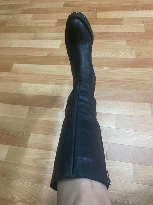 Продам зимние сапоги 41 размер