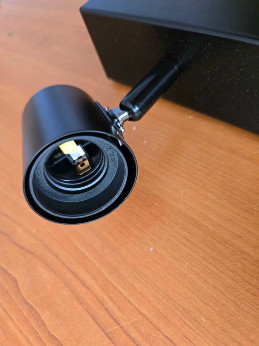 Corpuri de iluminat aplicat perete-tavan E27 LED Halo x4 - Negru