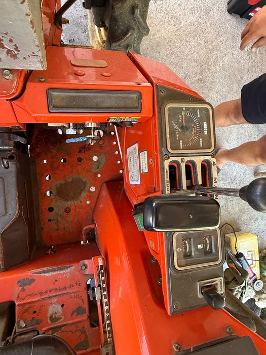 Трактор Kubota Monroematik Auto