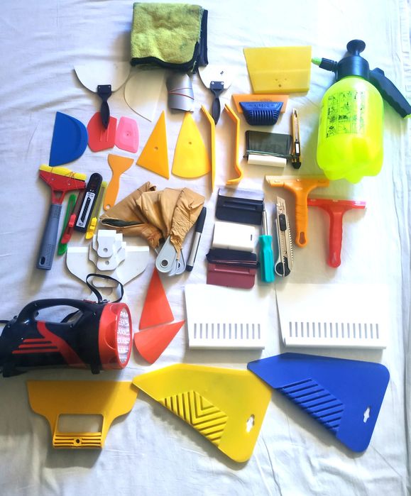 Тонировка ламинация фен шпатель фонар реклама сотилади! Tayyor biznes!