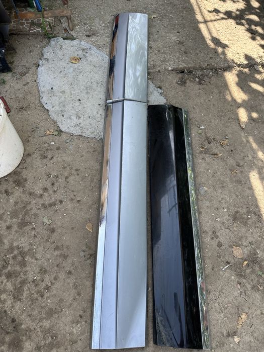 Bandouri uși stânga dreapta vw touareg 3.