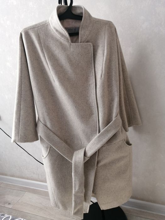 Продам женское пальто