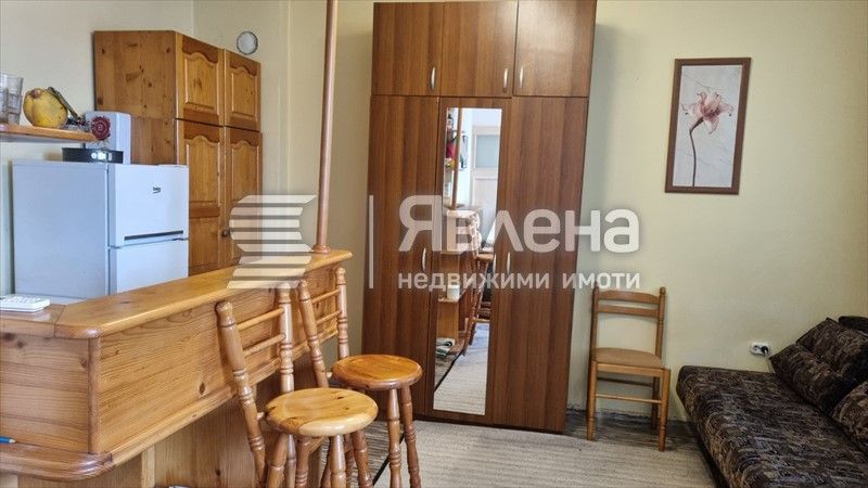 Обзаведен 1-стаен апартамент до метростанция