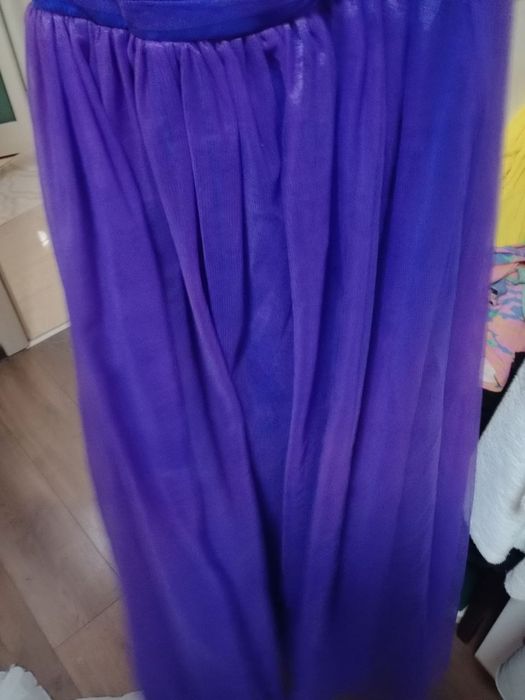 Елегантни рокли за вашата вечер .