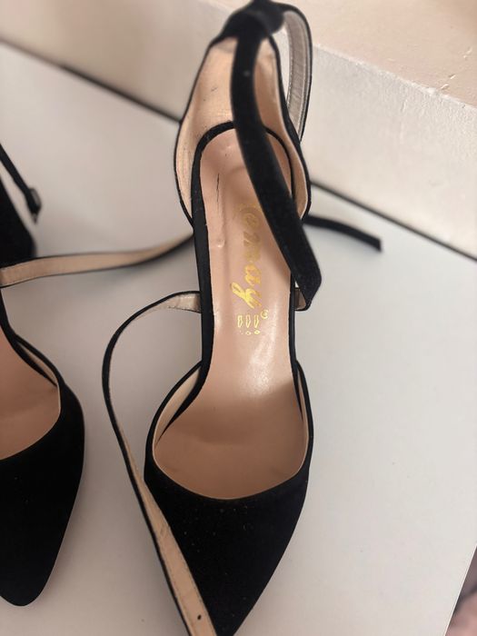 Дамски обувки на ток 38 номер