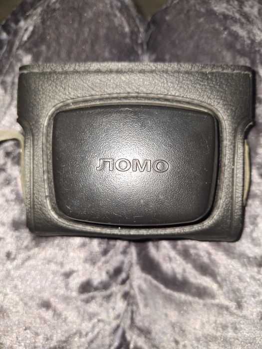 Продам пленочный фотоаппарат-ЛОМО