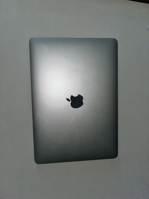 Macbook Срочно!!! 12 ноутбук