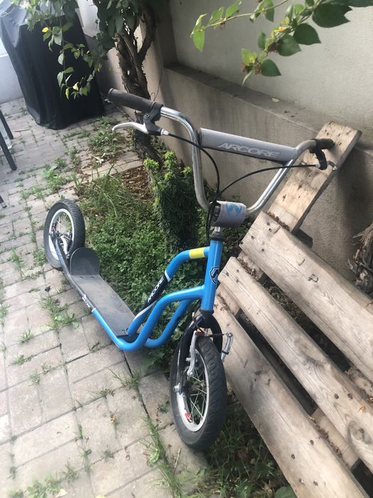 Vand trotineta Arcore la 60 lei