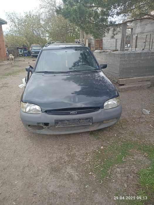 Продам  форд универсал