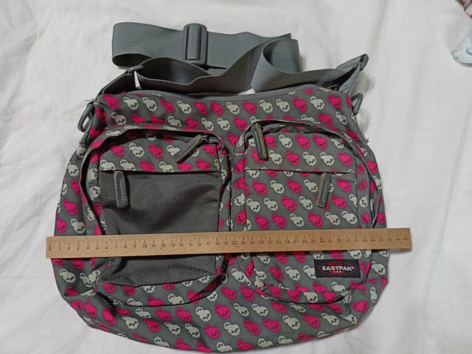 Дамские сумочки , состояние отличное