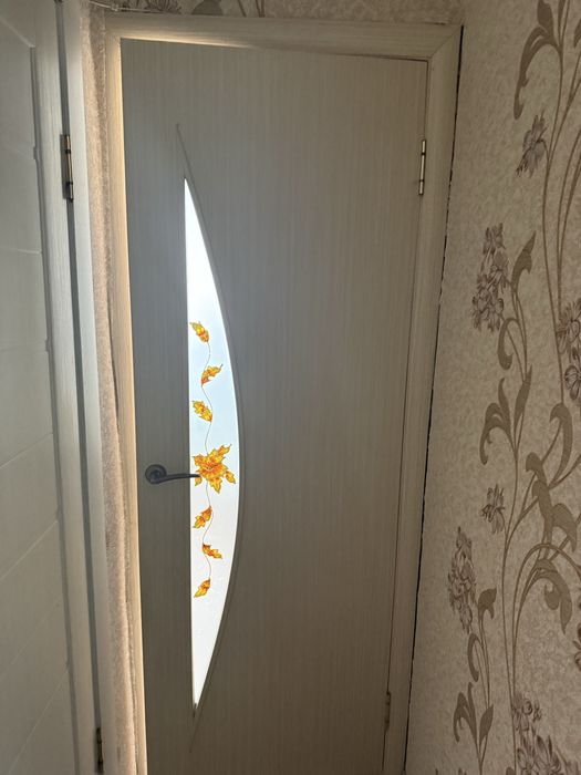 Продам дверь в хорошем состояние