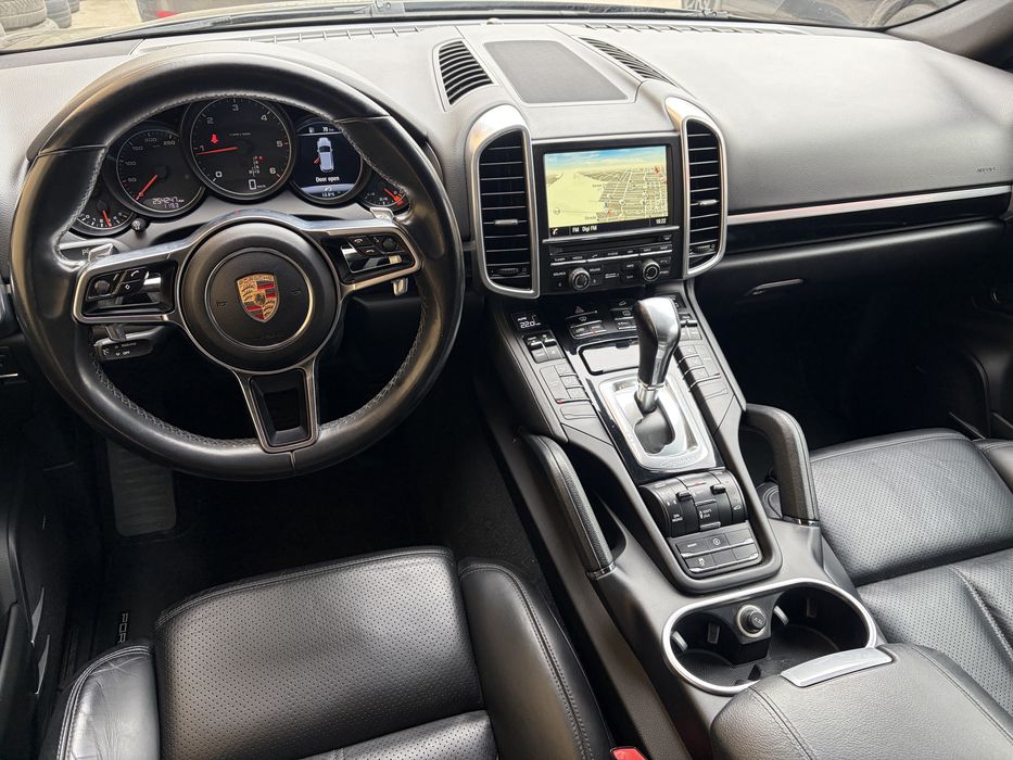 Porsche Cayenne 3.0 Diesel 2016 Facelift Euro 6 Garantie Rate LED