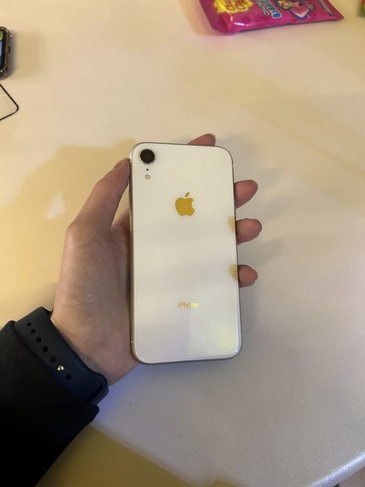 Продам Айфон XR 128gb 78%