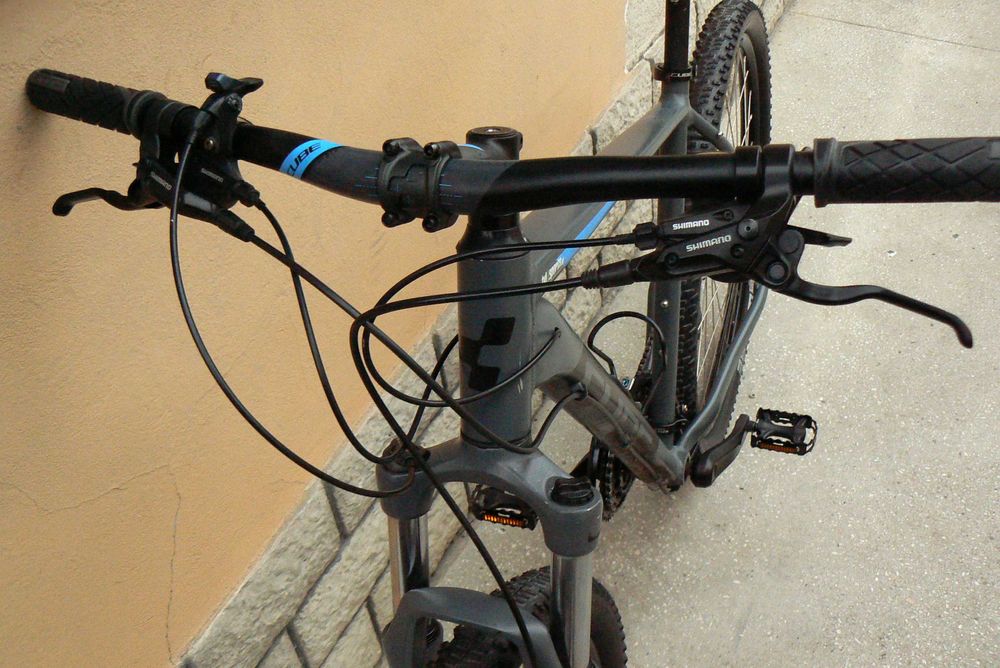 Bicicleta mountain bike Cube 29