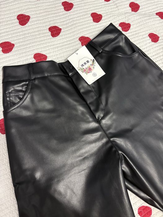 Брюки кожаные ,высокая посадка