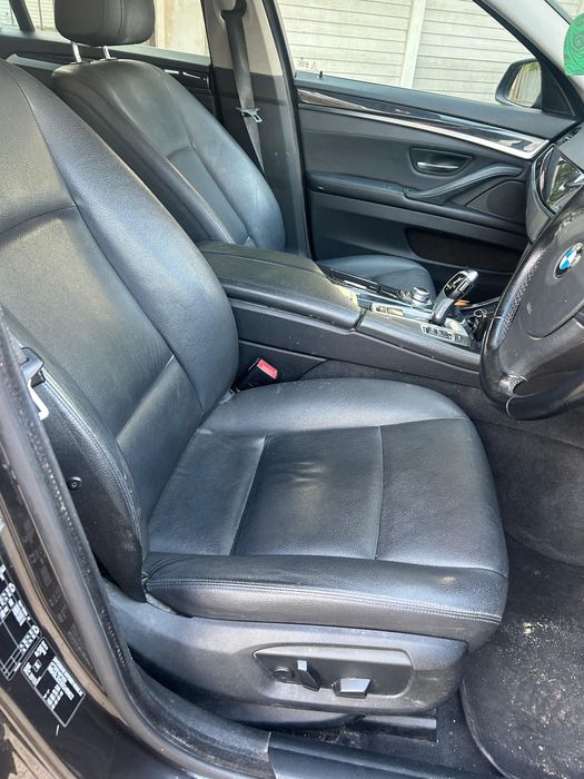 Interior piele scaune față si banchete spate BMW F11