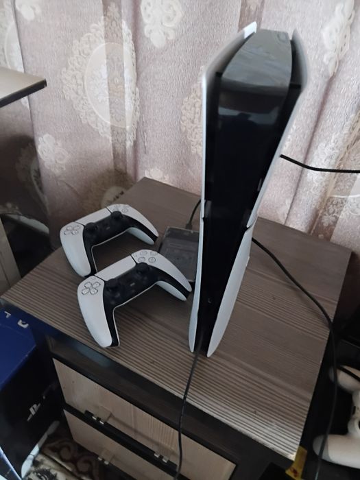 PS5 slim ideal vzlom bogan karobka dakument 2 ta original djoystik bor