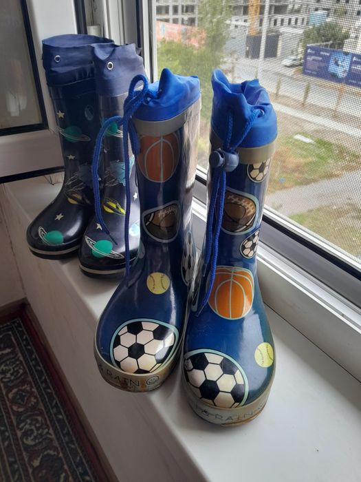 Сапожки 28  размер на мальчика