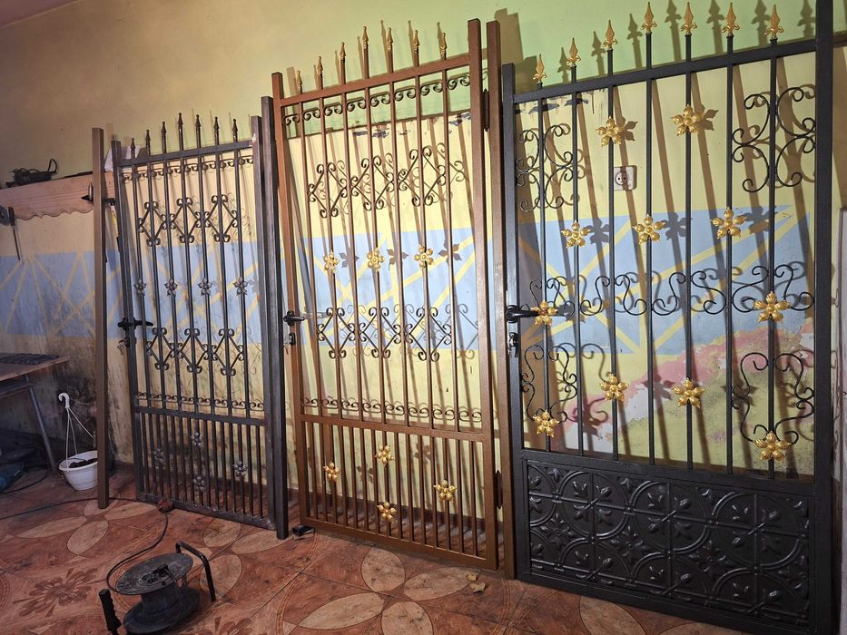 Врати от ковано желязо