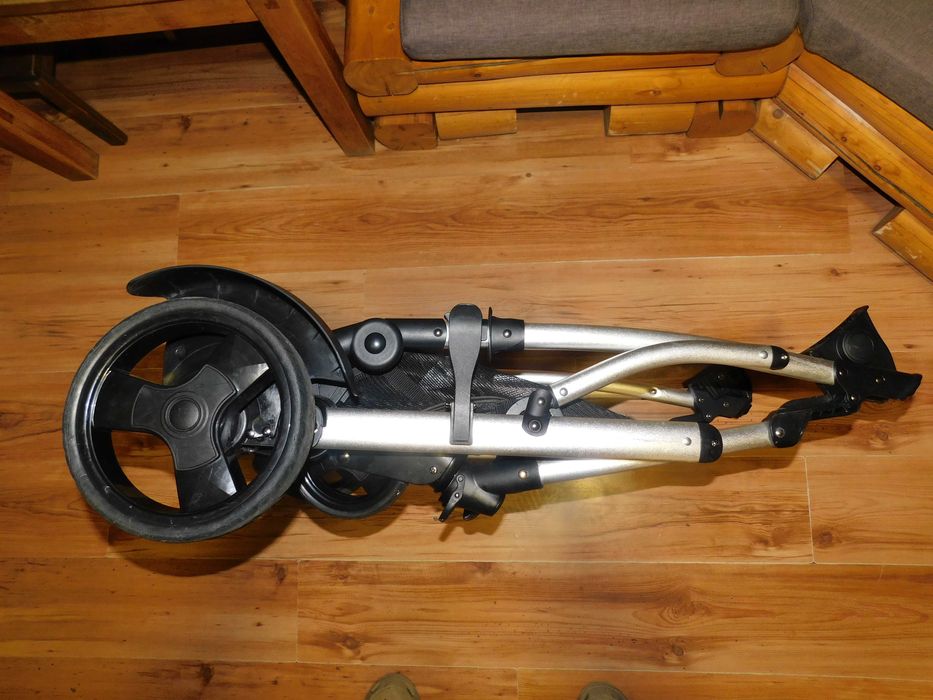 Carucior gemeni sau frati cu varste apropiate Hauck Germany